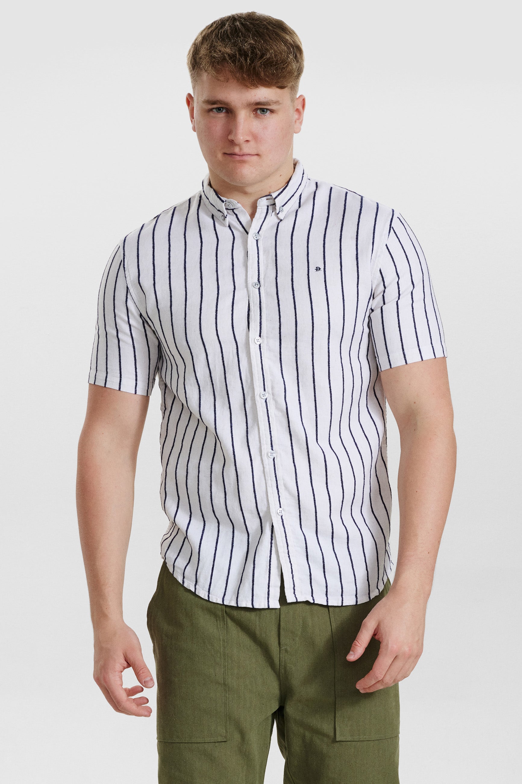 DXNMXRK. DX-Caleb Outlet Carbon