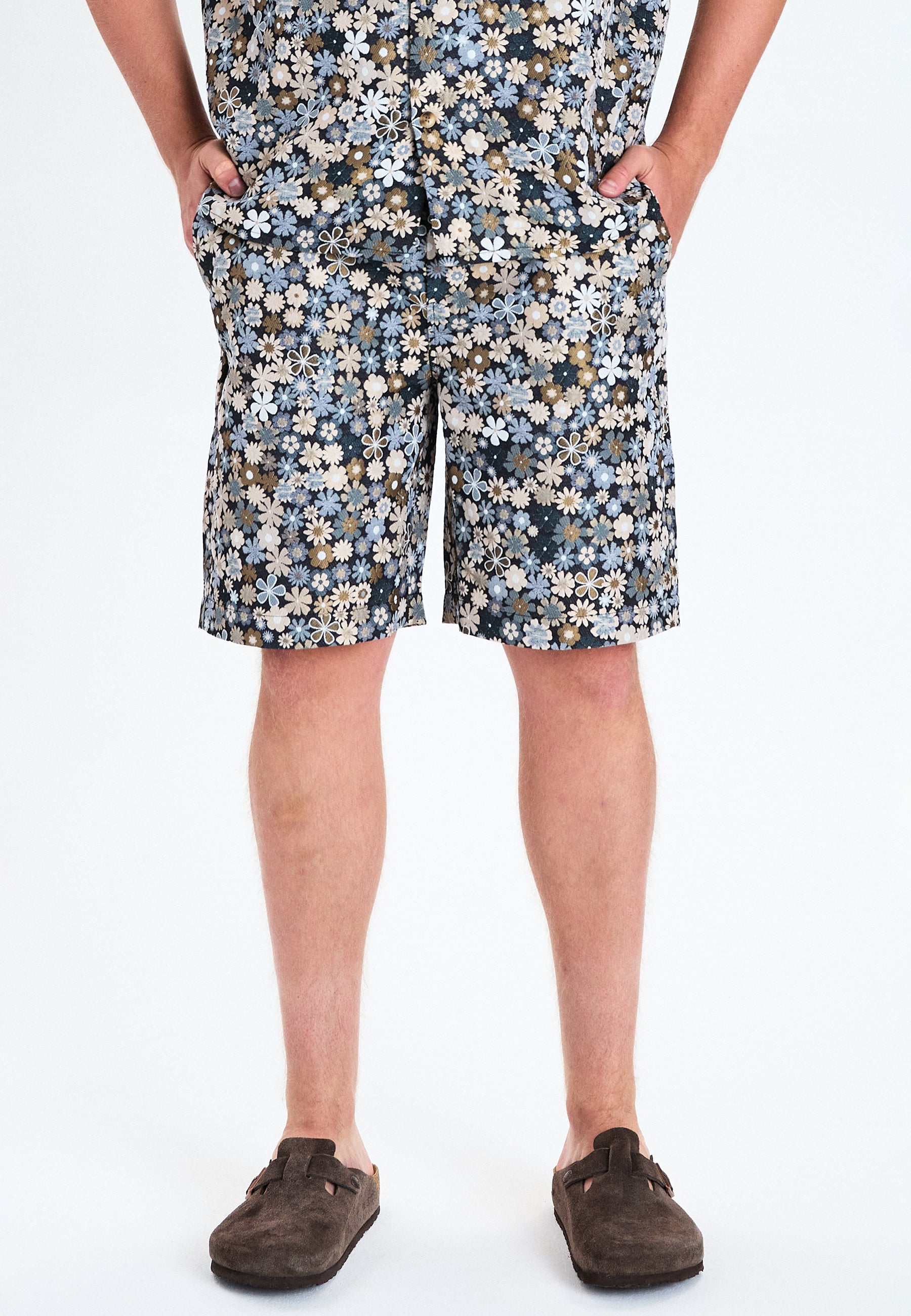 DXNMXRK. DXFinnnegan Shorts Blue