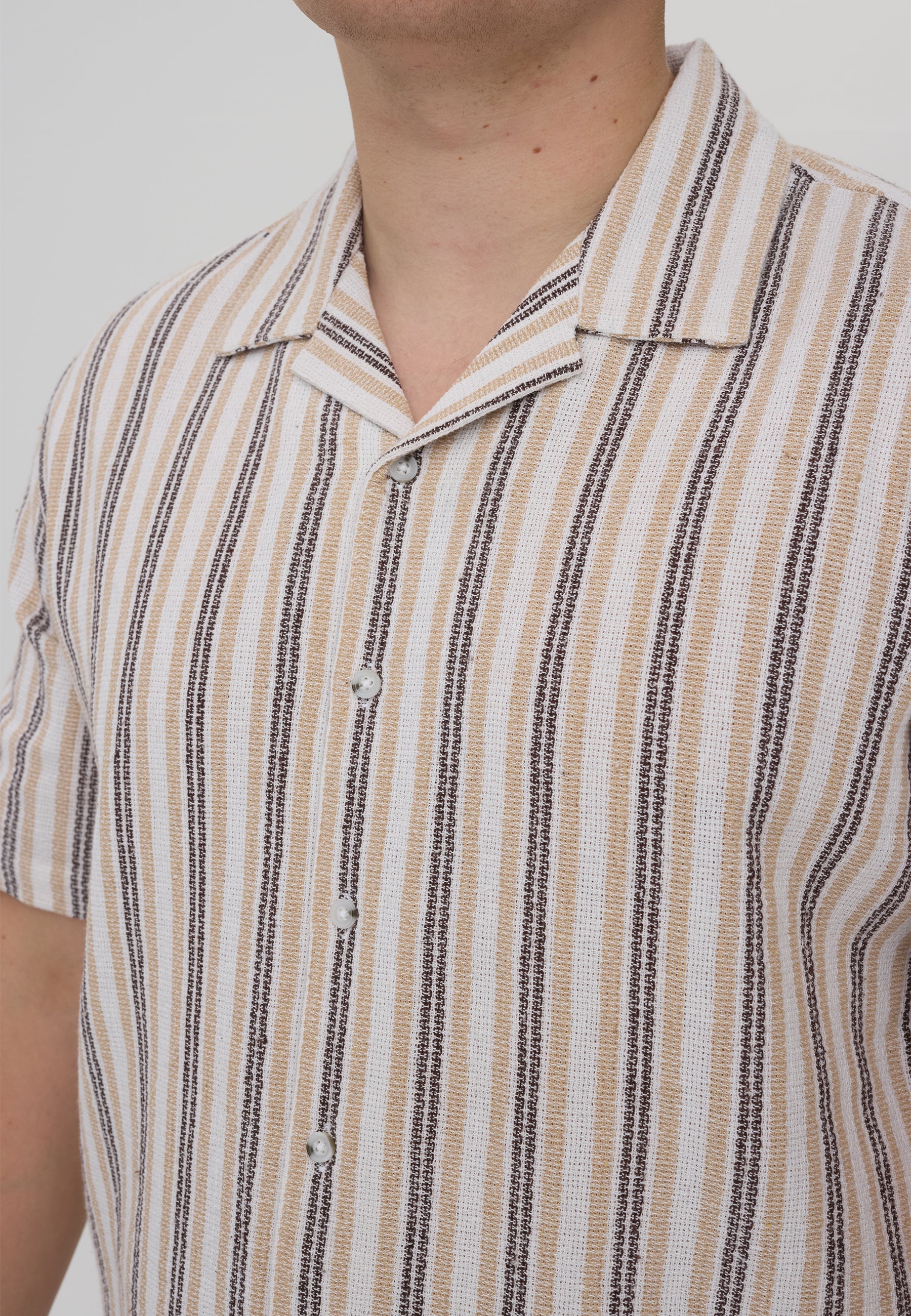 DXNMXRK. DXGudmund Shirt Off white